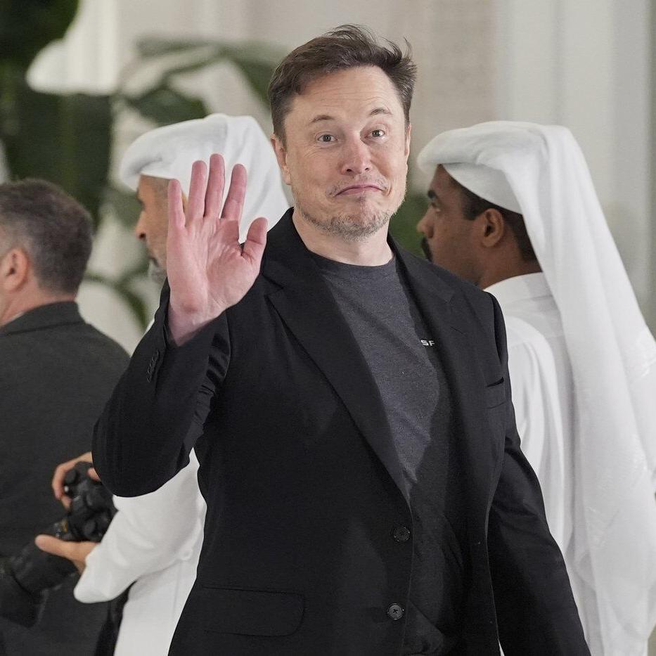 Musk vows to put hundreds of thousands of self-driving Teslas on US roads by the end of next year